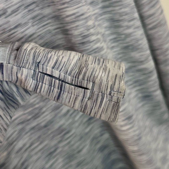 GapFit Blue, Gray, & White Space Dye Fleece Hoodie Size L Thumbholes Zip Pockets - Picture 7 of 11